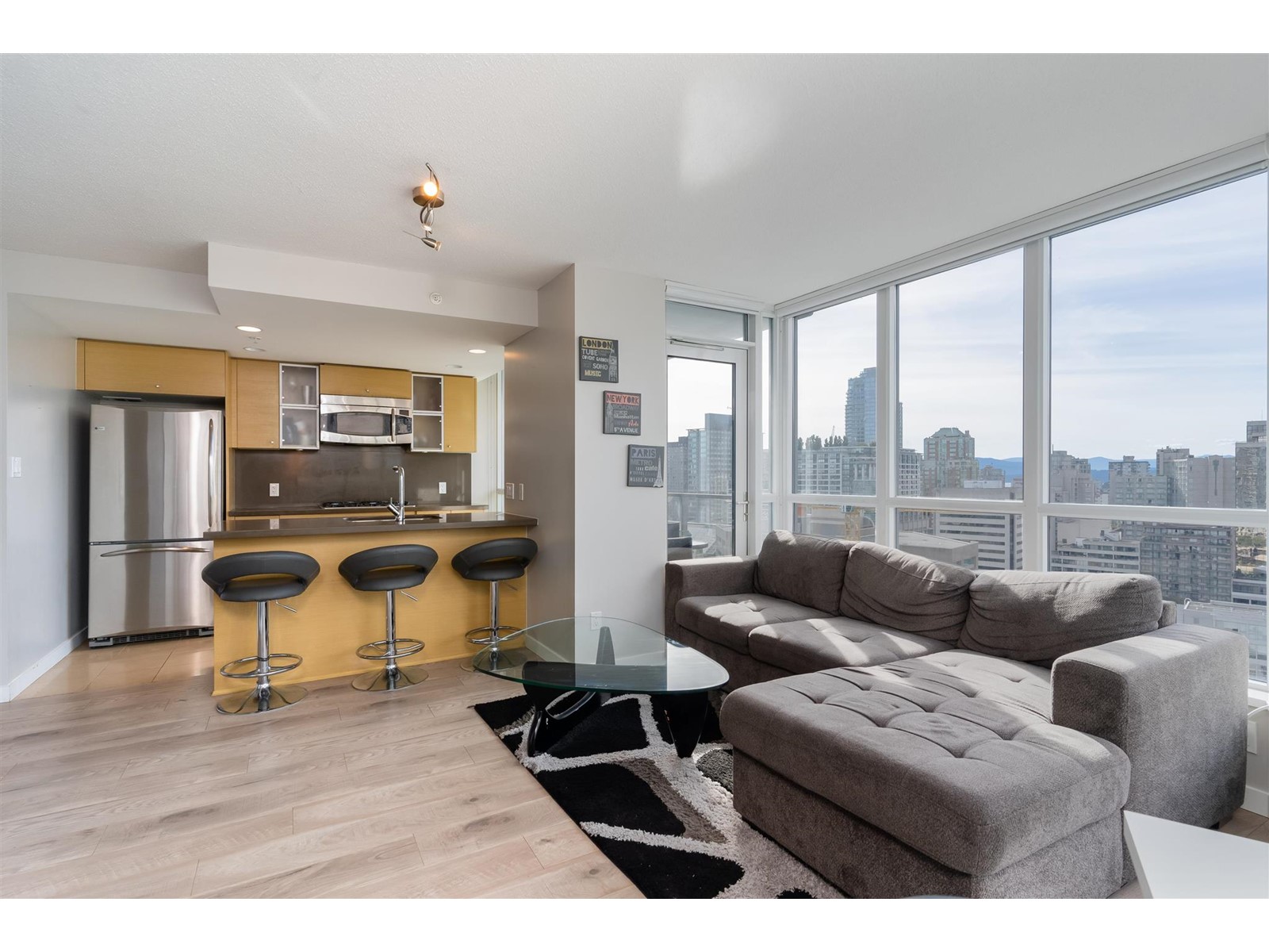 1911-833 Seymour Street, Vancouver, BC, V6B 0G4