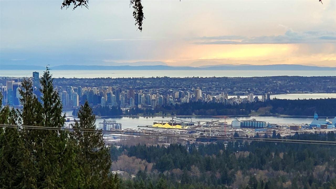 4466 Prospect Road, North Vancouver, BC, V7N 3L7