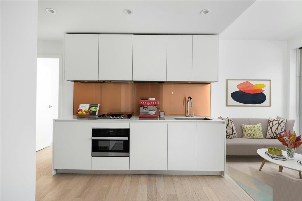 1201-1480 Howe Street, Vancouver, BC, V6Z 0G5