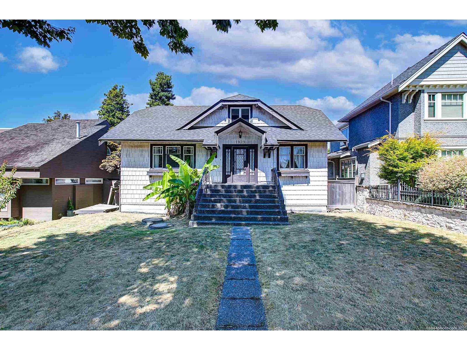 1929 West 45th Avenue, Vancouver, BC, V6M 2H7