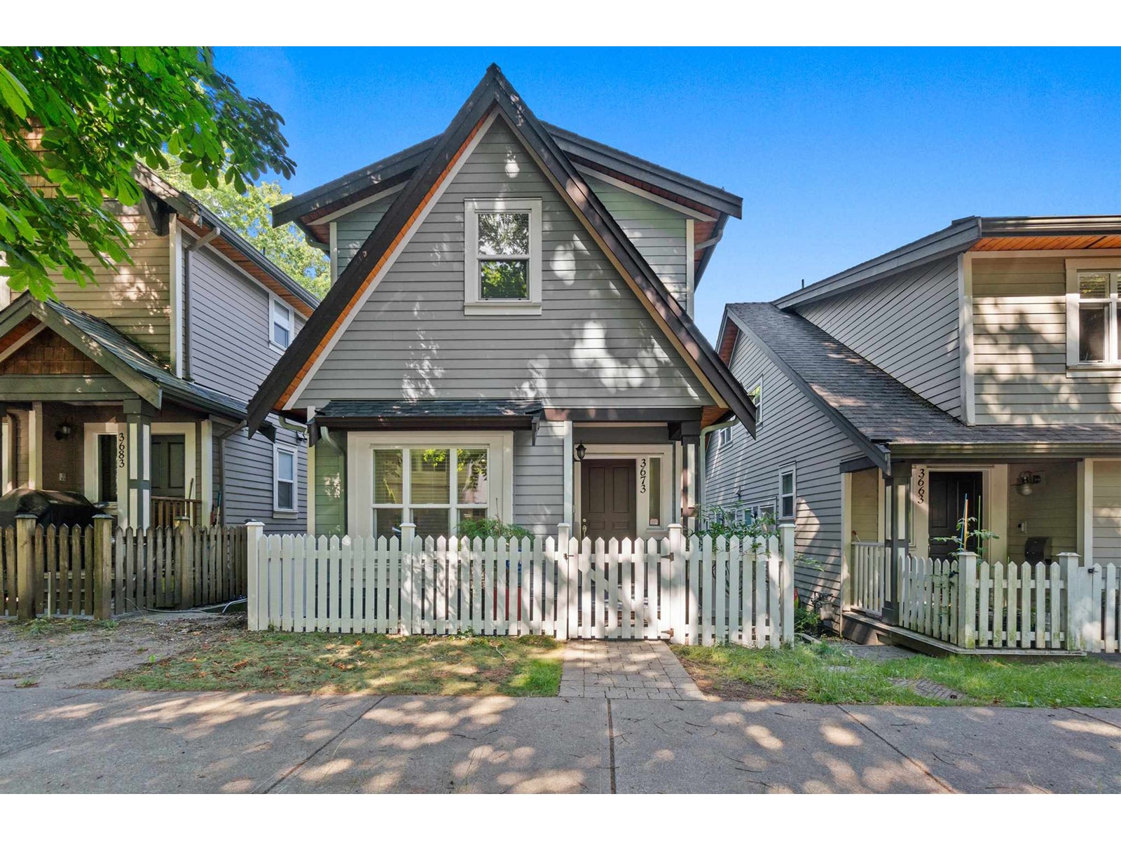 3673 Glen Drive, Vancouver, BC, V5V 0B2
