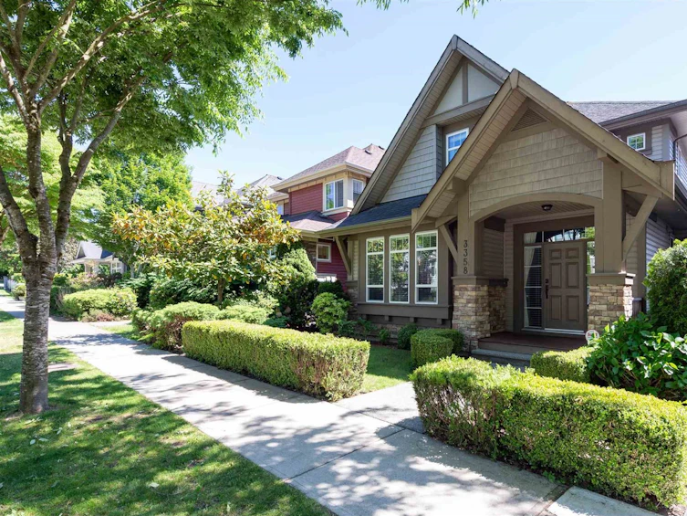 3358 Highland Drive, Coquitlam, BC, V3E 0A9