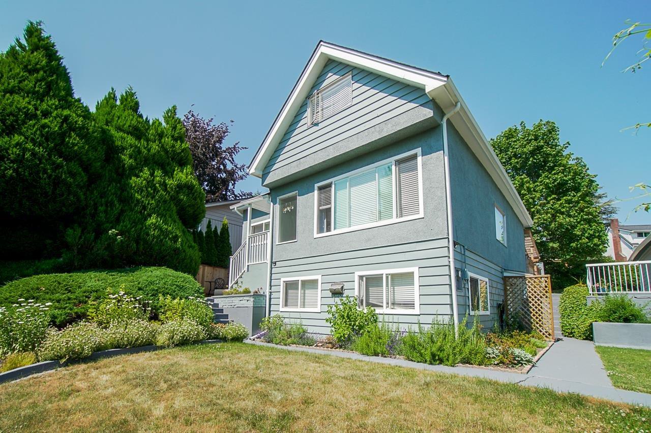 819 Sangster Place, New Westminster, BC, V3L 4L7