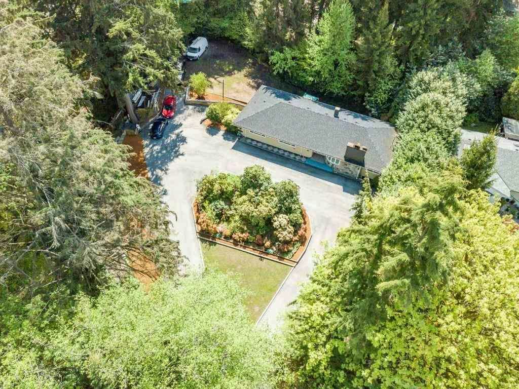 820 Mathers Avenue, West Vancouver, BC, V7T 2G1