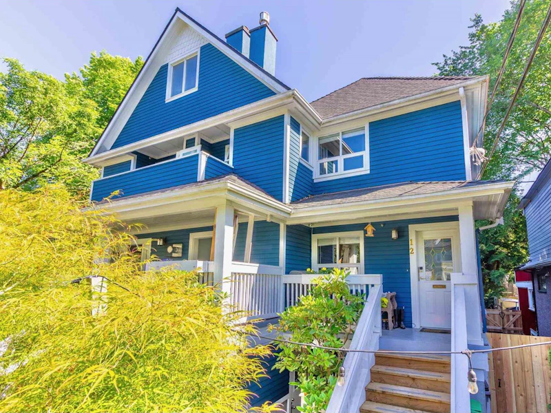 12 W 14th Avenue, Vancouver BC V5Y 1W6