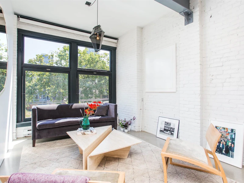 303 - 53 W Hastings Street, Vancouver BC V6B 1G4
