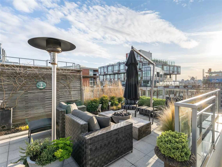 PH5-250 East 6th Avenue, Vancouver, BC, V5T 0B7