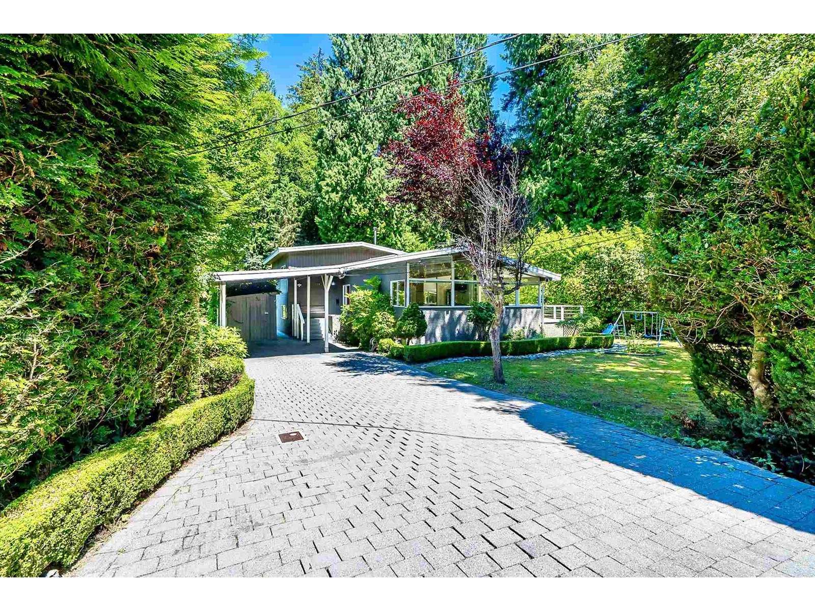 338 Moyne Drive, West Vancouver, BC, V7S 1J5