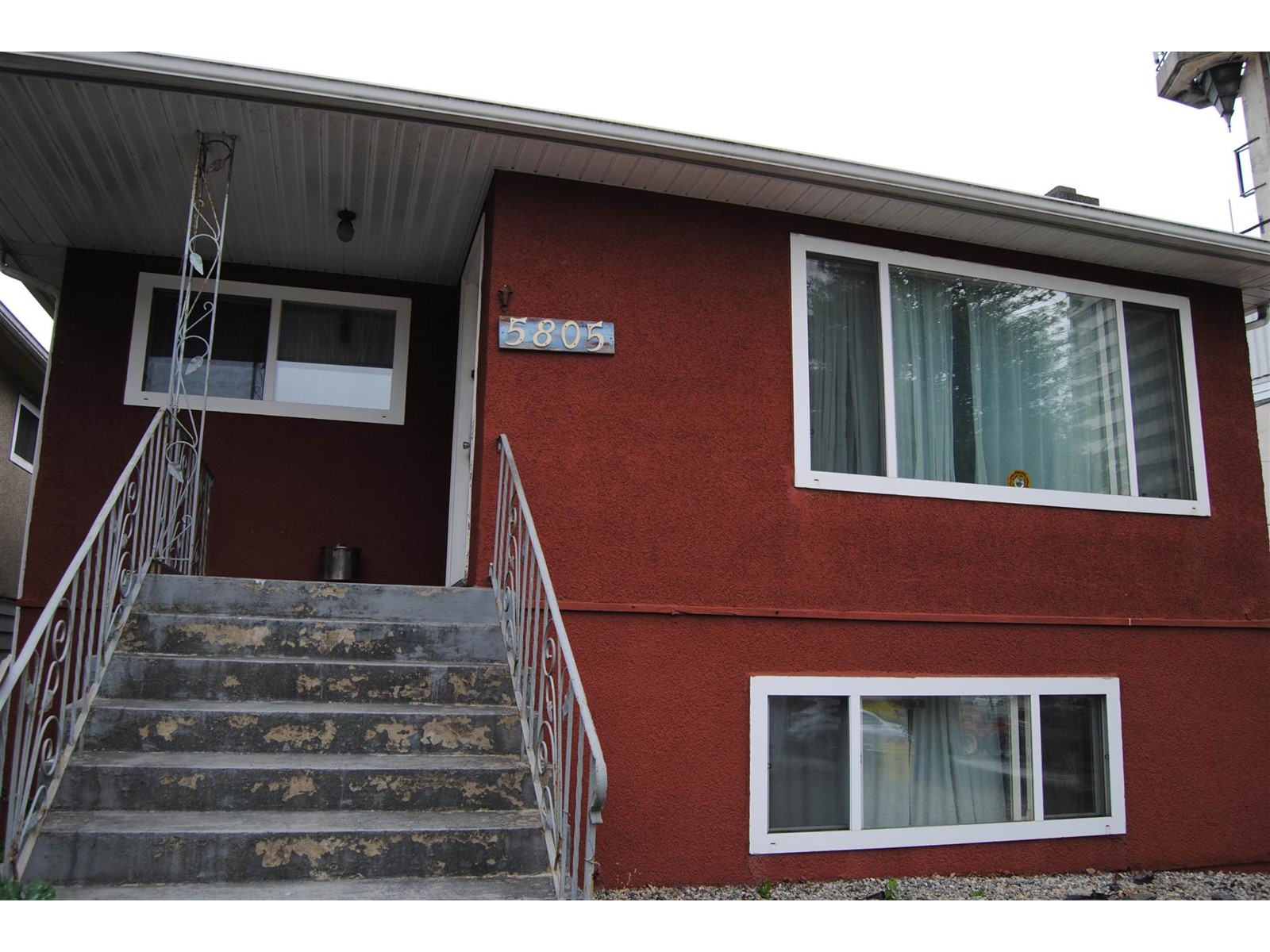 5805 Boundary Road, Vancouver, BC, V5R 2R2