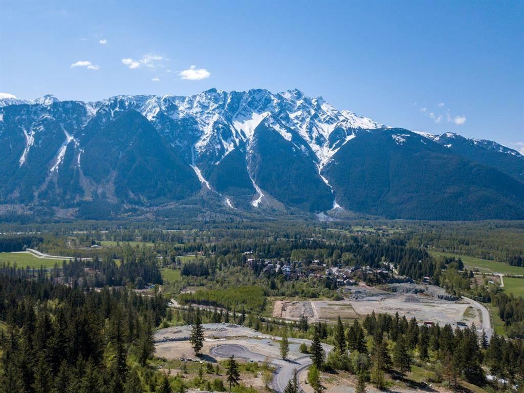 1504 Whitecap Crescent, Lumby, BC, V0N 2L1