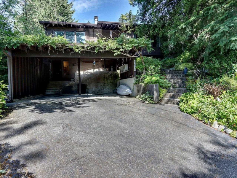 6419 Wellington Avenue, West Vancouver BC V7W 2H7