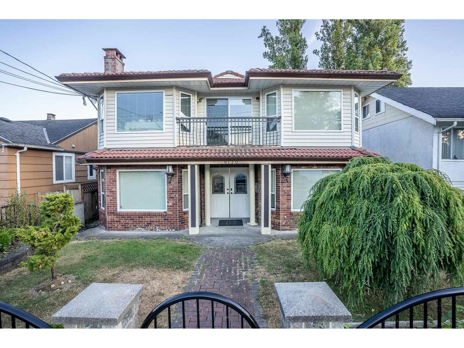 6170 Rumble Street, Burnaby, BC, V5J 2C7