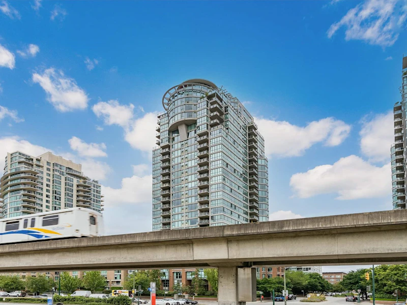1903 - 1088 Quebec Street, Vancouver BC V6A 4H2