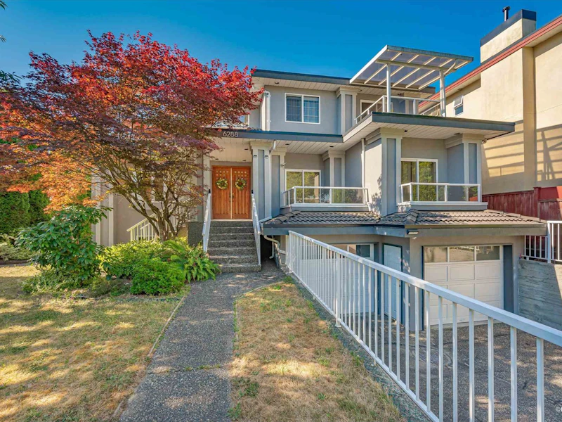 6288 Dickens Street, Burnaby BC V5H 1W7