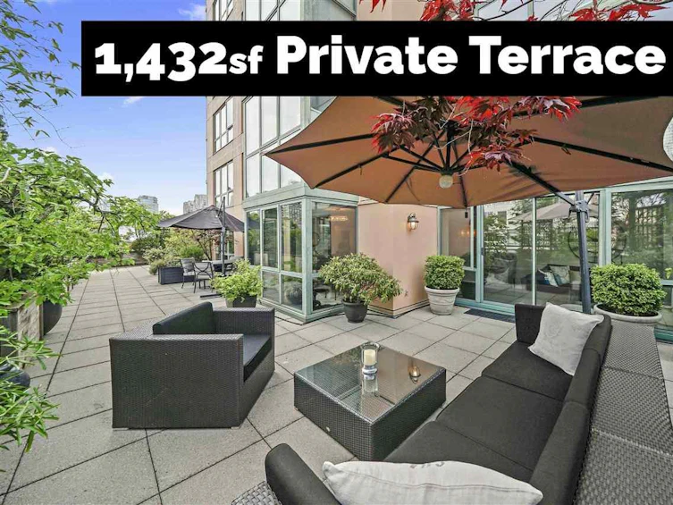 705-212 Davie Street, Vancouver, BC, V6B 5Z4