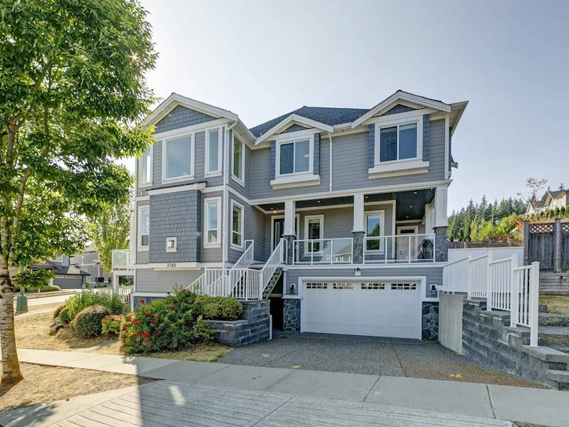 3509 Galloway Avenue, Coquitlam BC V3E 0K3