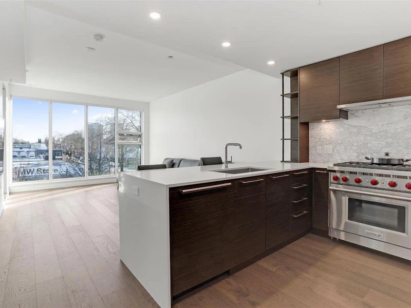 304 - 1819 W 5th Avenue, Vancouver BC