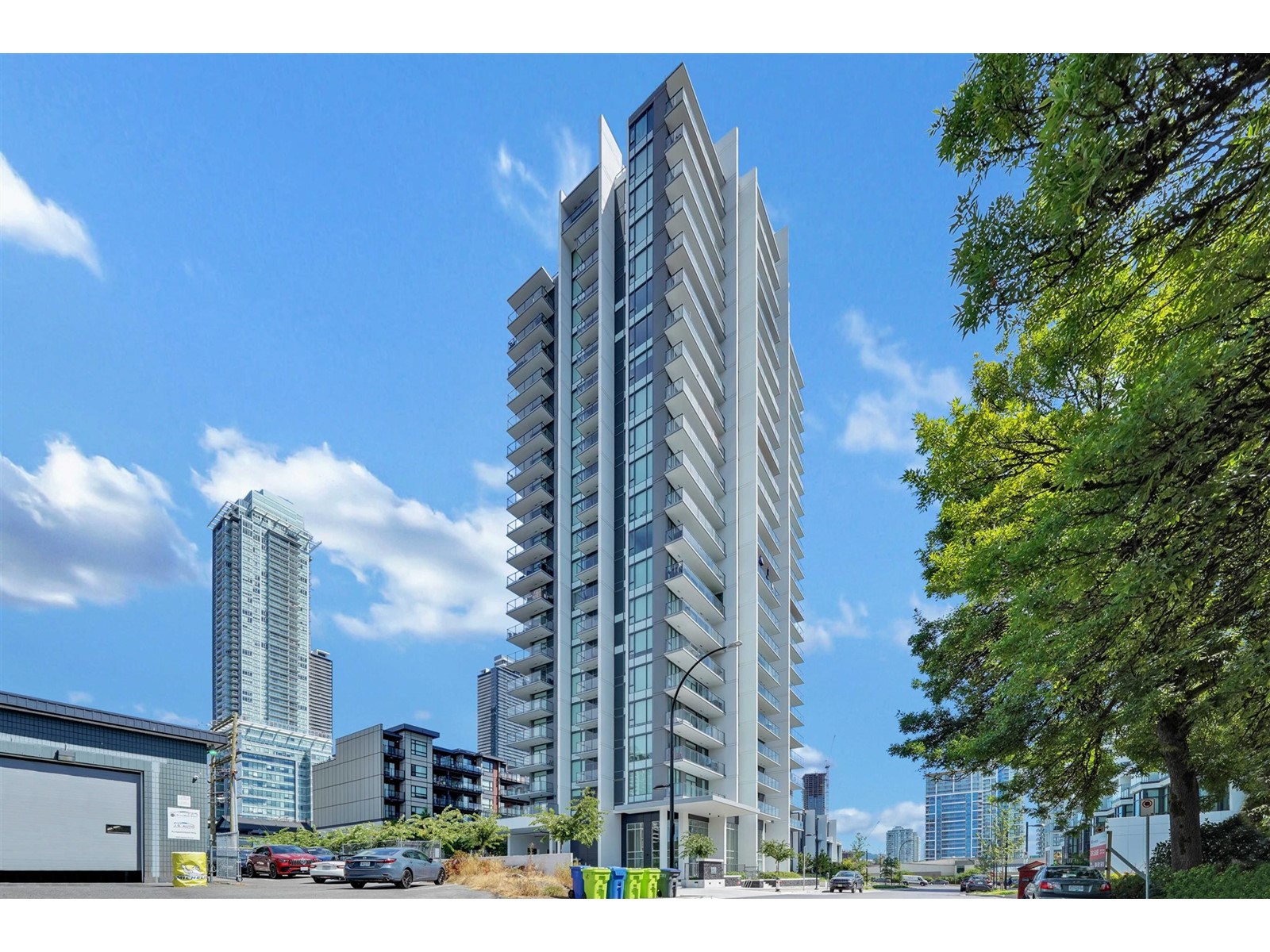 307-4465 Juneau Street, Burnaby, BC, V5C 0L8