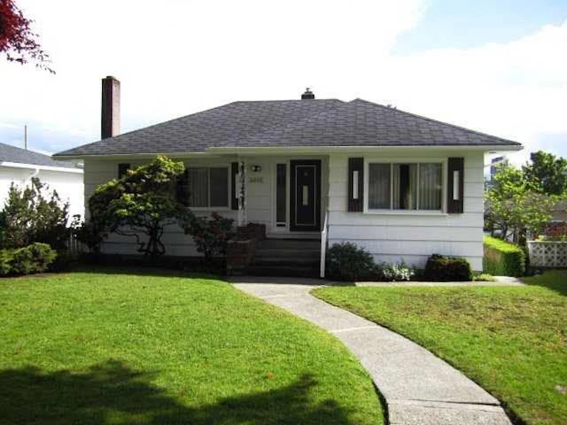 4532 Parker Street, Burnaby BC V5C 3C9