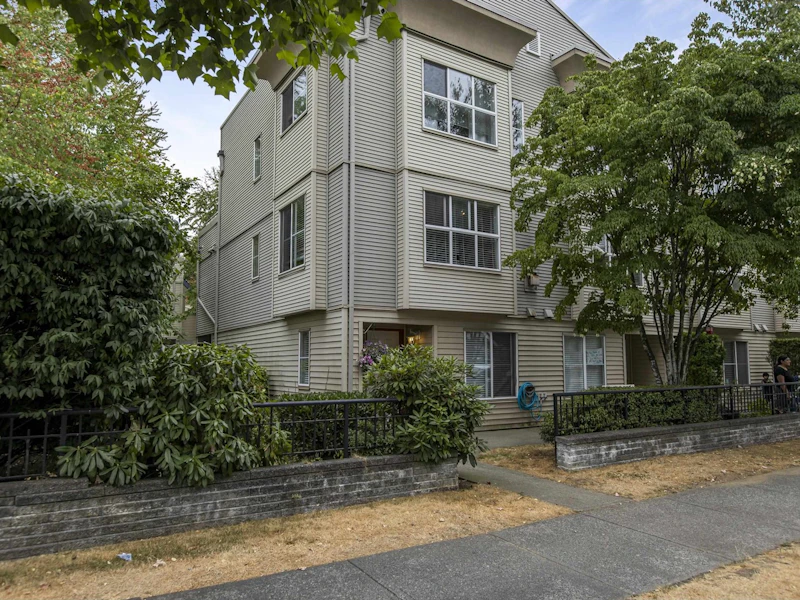 51 - 12449 191st Street, Pitt Meadows BC V3Y 2R4