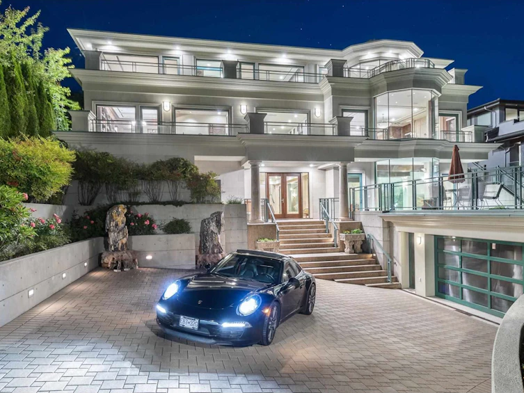 1345 Whitby Road, West Vancouver, BC, V7S 2N4