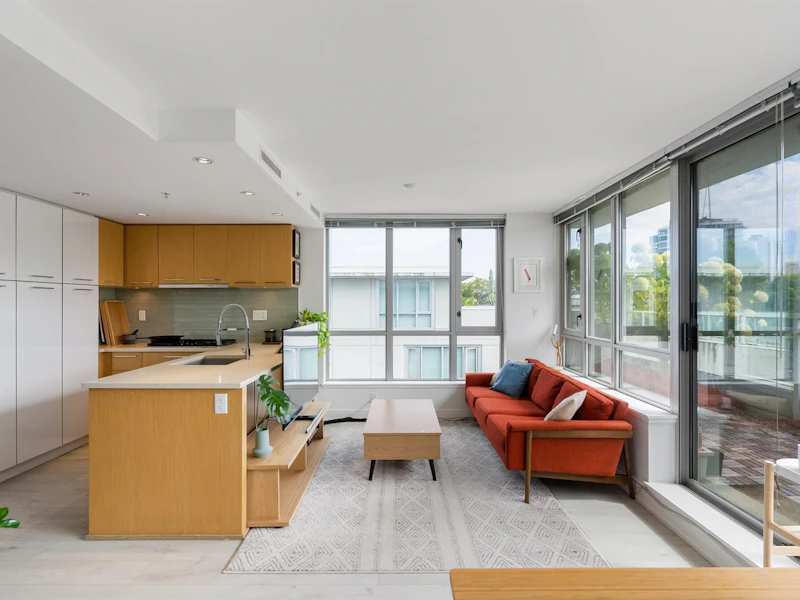525 - 2008 Pine Street, Vancouver BC