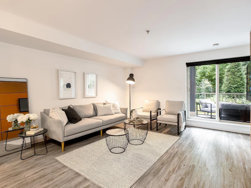 102 - 2832 Capilano Road, North Vancouver BC V7R 4H5