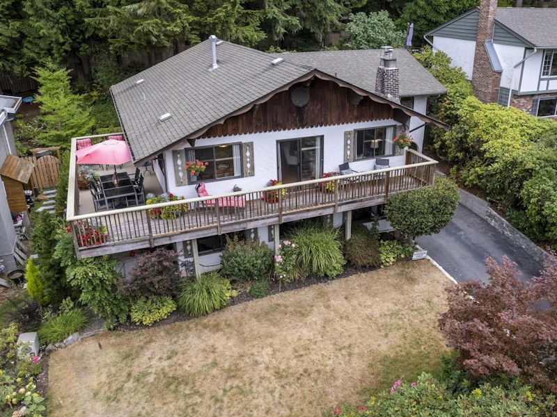 2468 Hyannis Drive, North Vancouver BC V7H 2E6