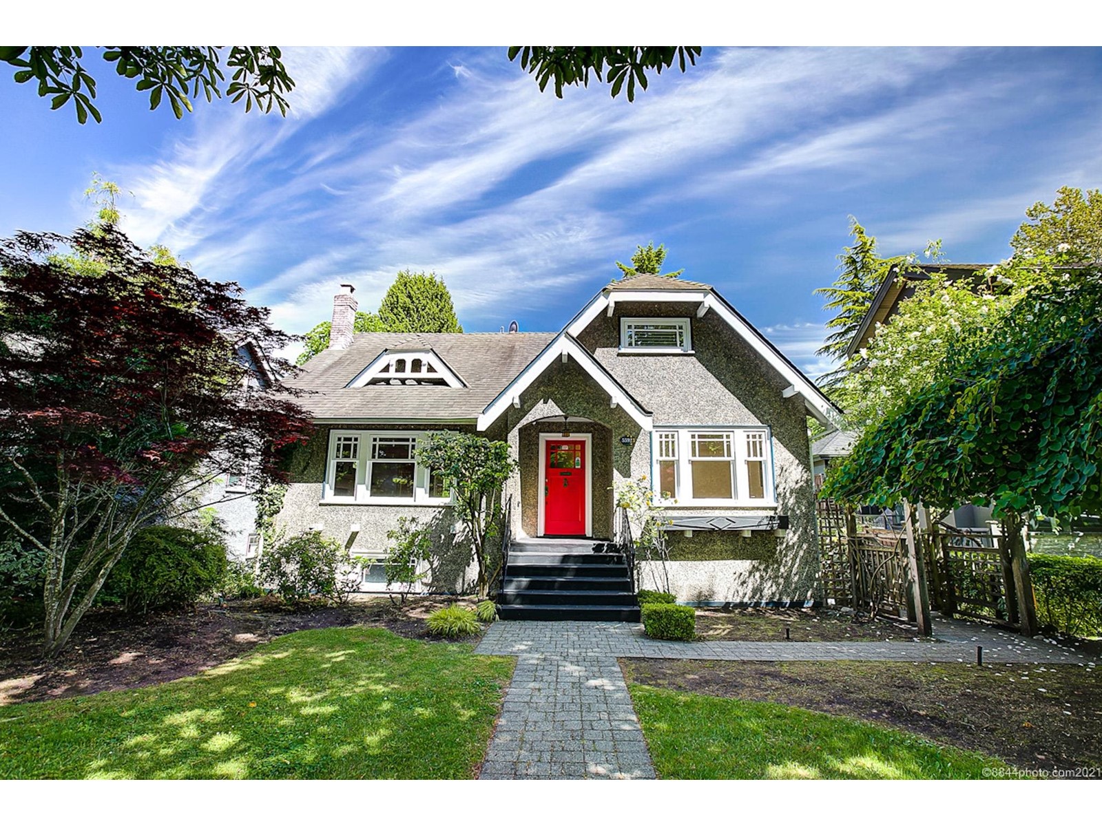 5592 Trafalgar Street, Vancouver, BC, V6N 1C3