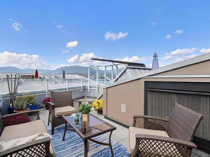 2979 Wall Street, Vancouver BC V5K 0A6