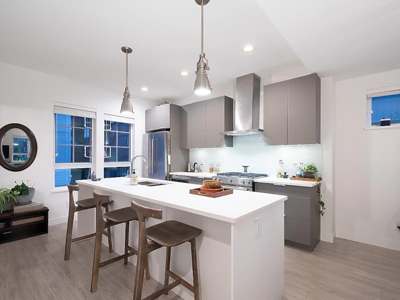 2127 Spring Street, Port Moody BC
