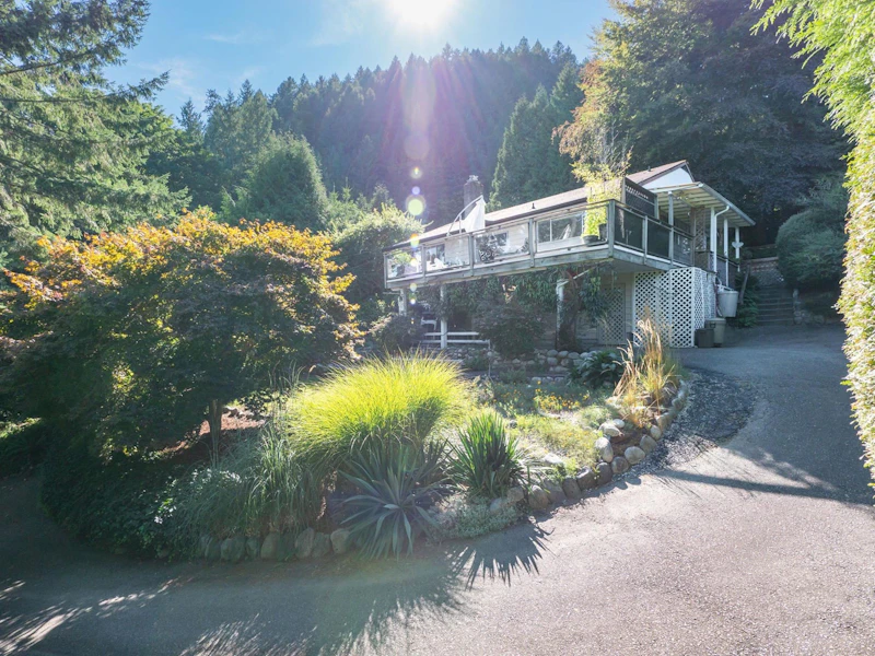 1099 Marine Drive, Gibsons BC