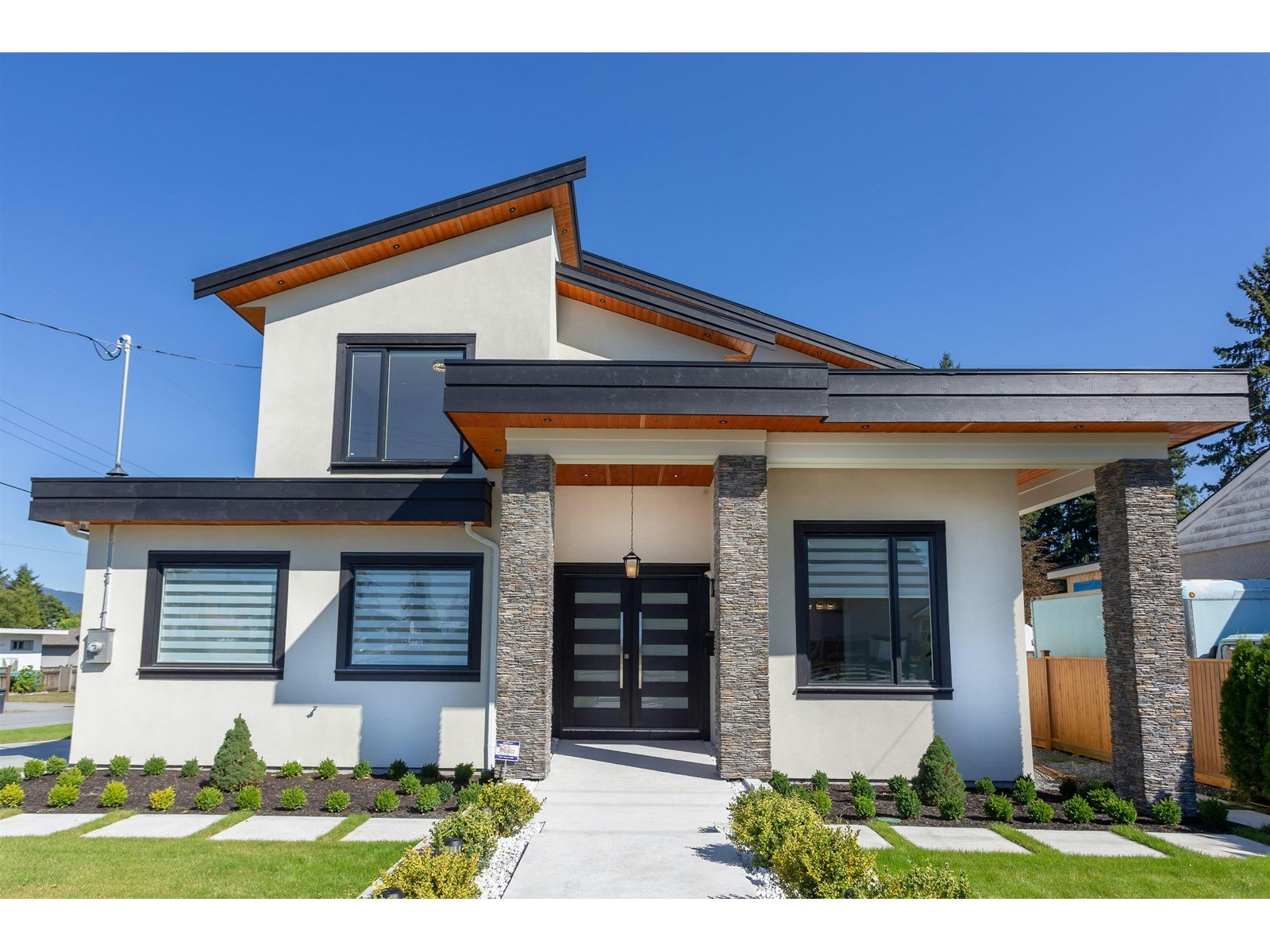 689 Schoolhouse Street, Coquitlam, BC, V3J 5R5