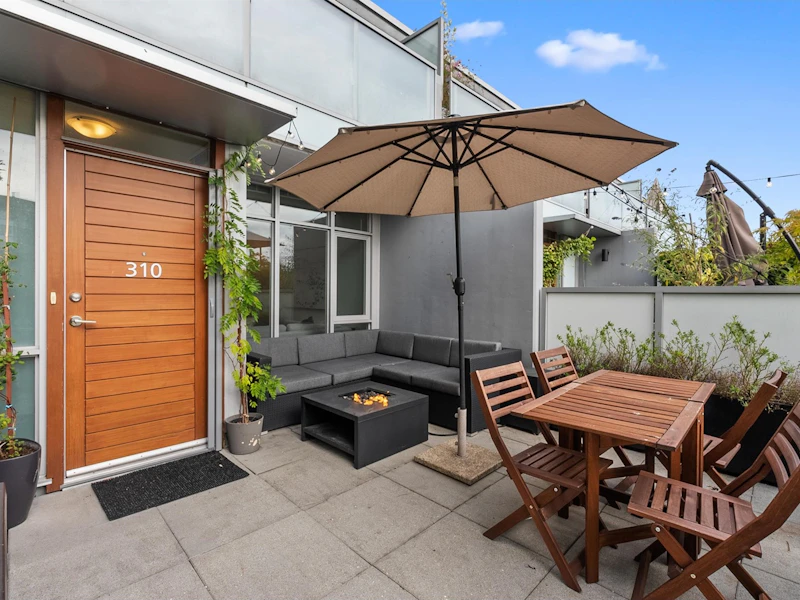 310 - 2770 Sophia Street, Vancouver BC V5T 0A4