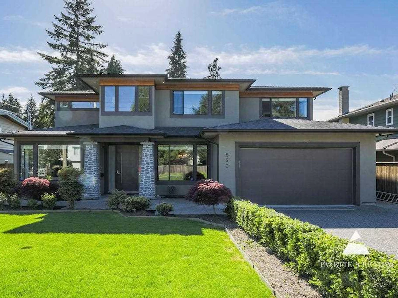 850 Kelvin Street, Coquitlam BC V3J 4W6