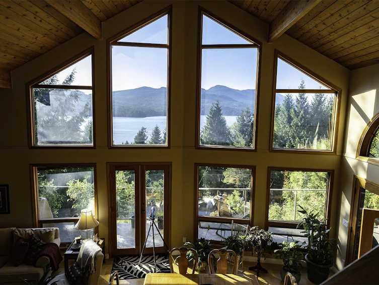 6968 Porpoise Drive, Sechelt, BC, V7Z 0C8