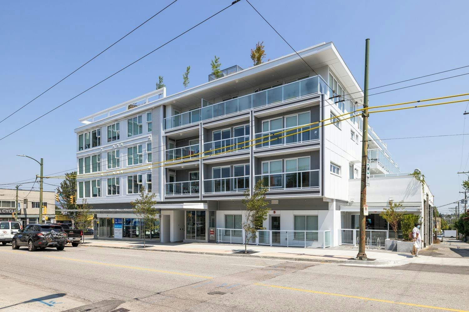 2510 Fraser Street, Vancouver, BC, V5T 3V4