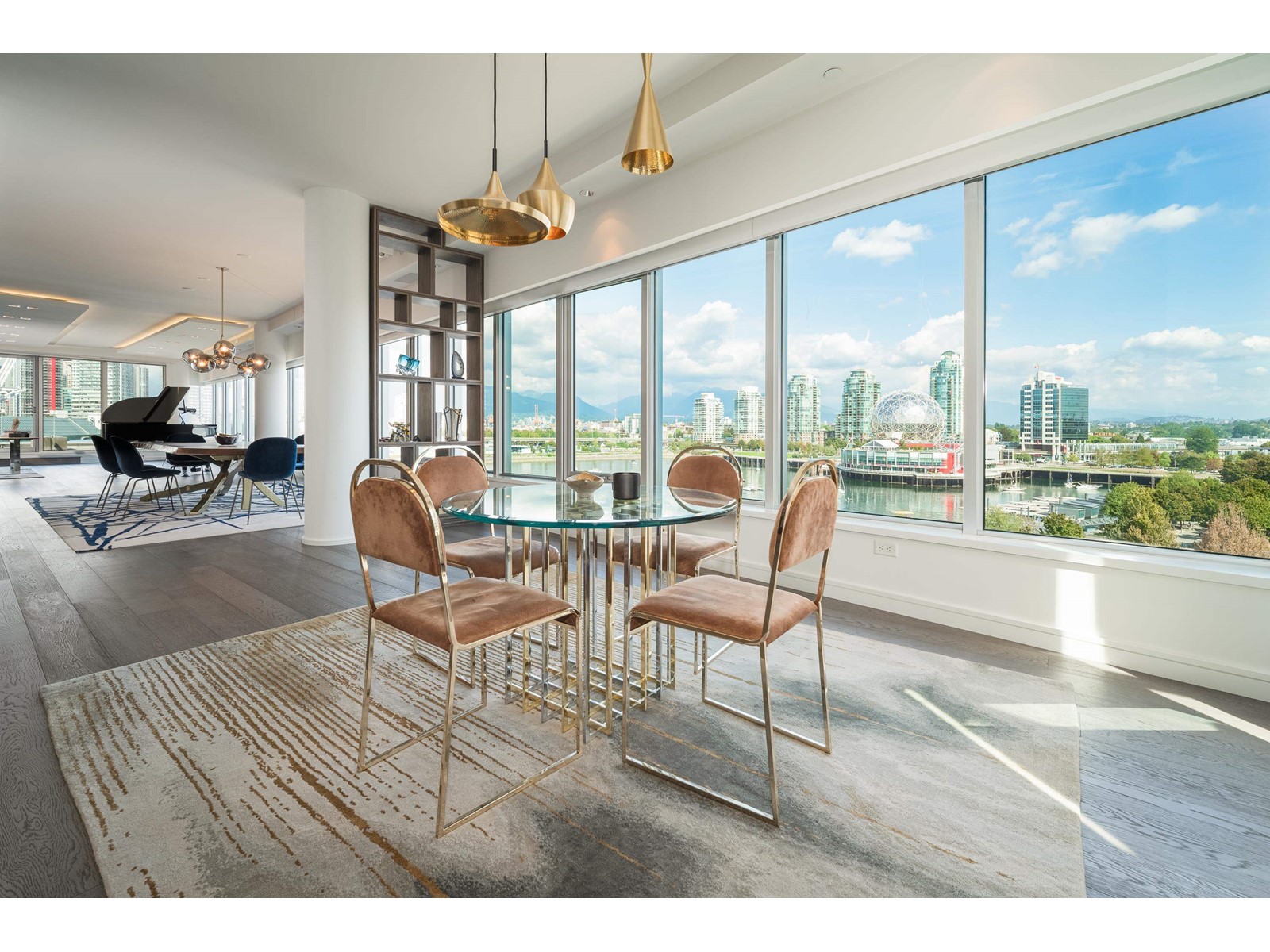 701-151 Athletes Way, Vancouver, BC, V5Y 0E5
