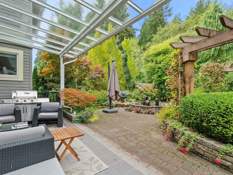 3350 Devonshire Avenue, Coquitlam BC V3E 0B1