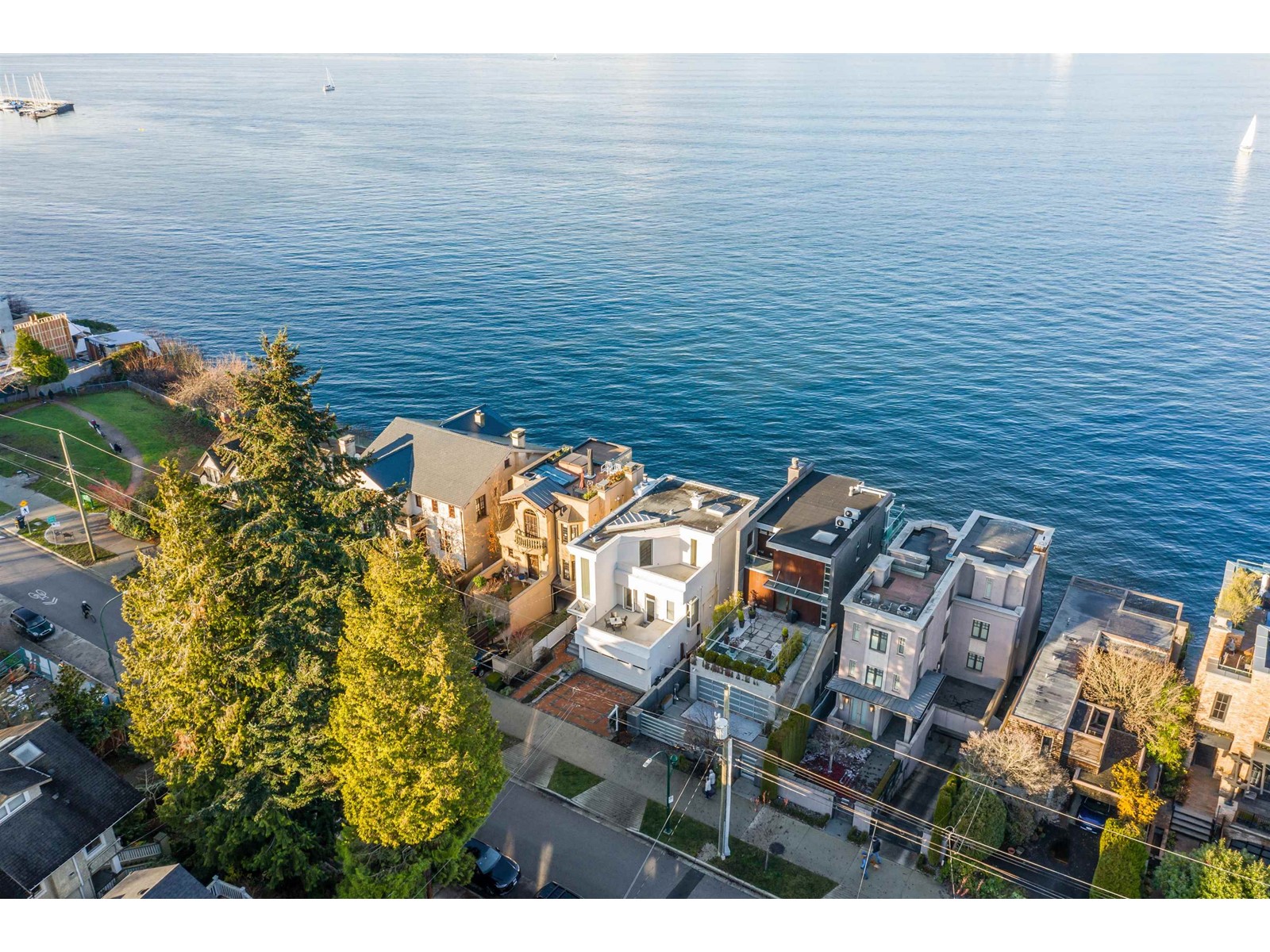 3341 Point Grey Road, Vancouver, BC, V6R 1A4