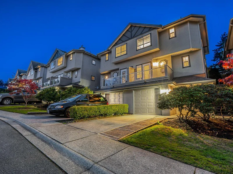 36 - 11229 232nd Street, Maple Ridge BC V2X 2N4