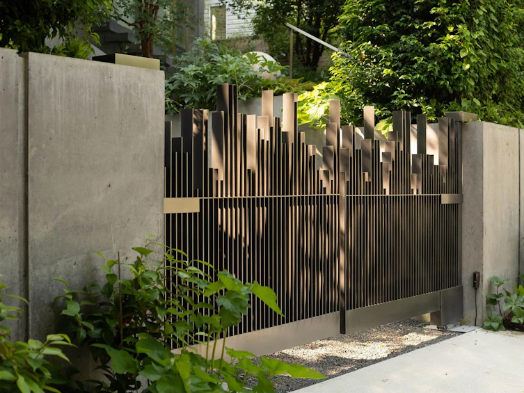 5038 Arbutus Street, Vancouver, BC, V6M 3W2