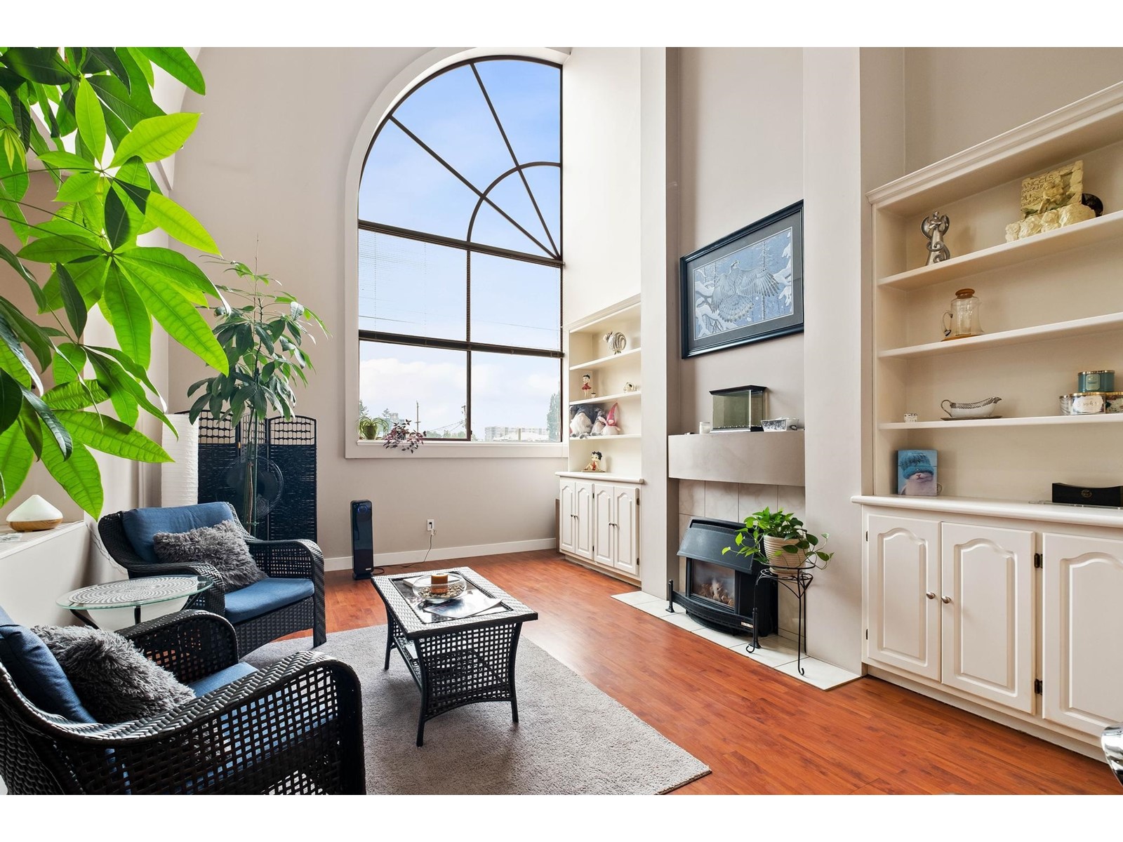 213-22356 Mcintosh Avenue, Maple Ridge, BC, V2X 3C1