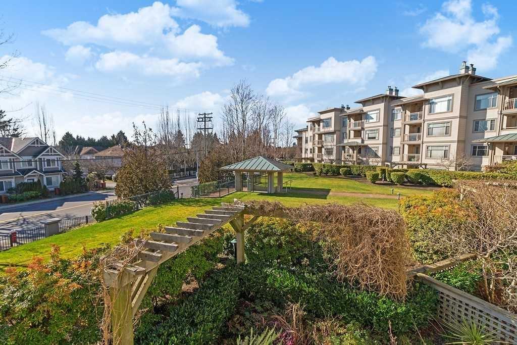 204-8200 Jones Road, Richmond, BC, V6Y 3Z2