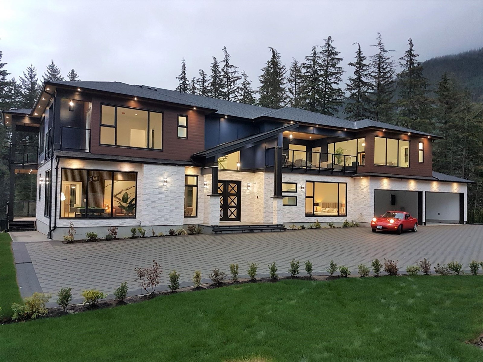 9055 Armchair Place, Whistler, BC, V8E 1M1