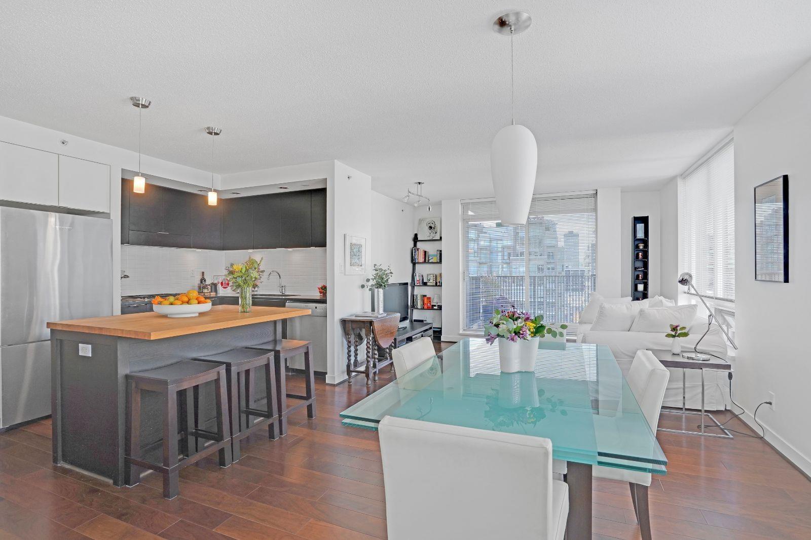 1705-1055 Homer Street, Vancouver, BC, V6B 1G3