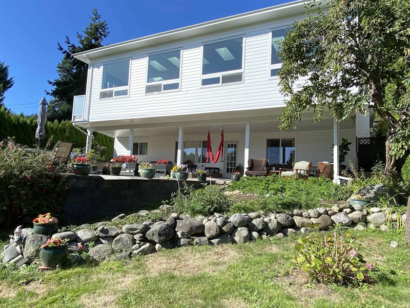 396 S Fletcher Road, Gibsons BC