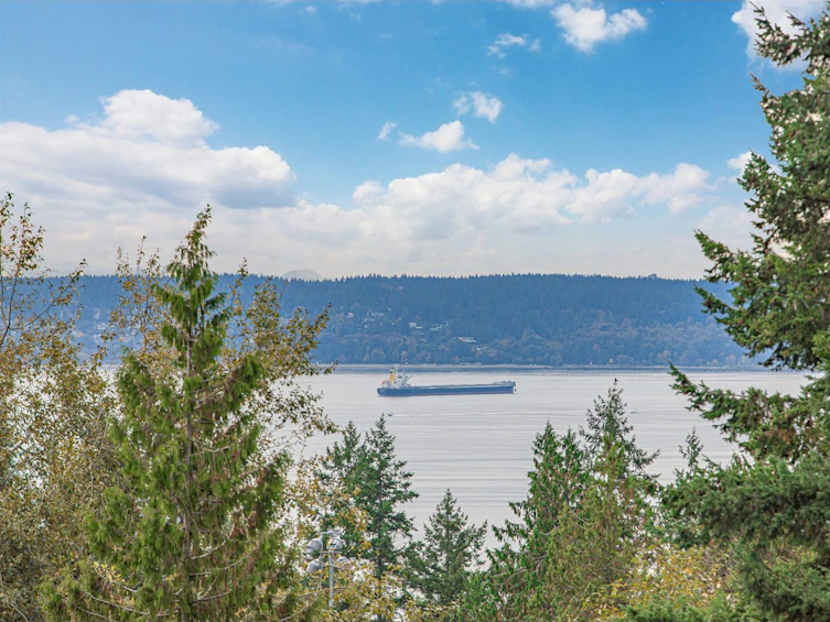 3115 Benbow Road, West Vancouver, BC, V7V 3E1