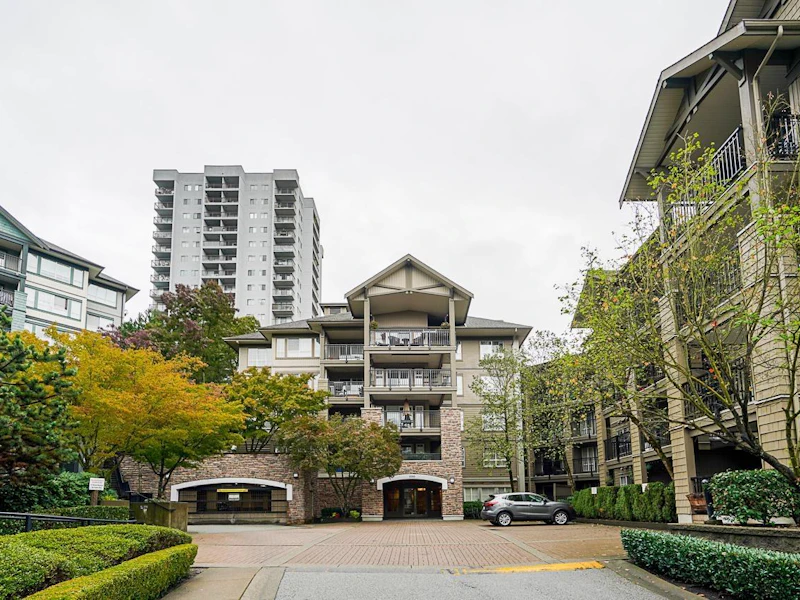 212 - 9283 Government Street, Burnaby BC V3N 0A5