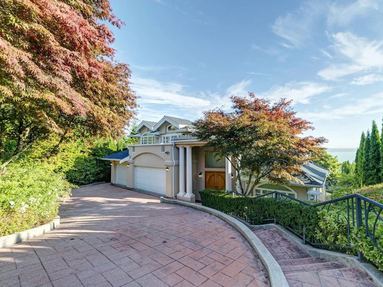 2336 Westhill Drive, West Vancouver, BC, V7S 2Z5